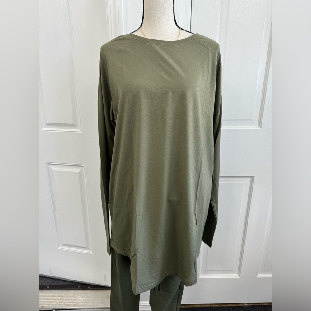 Rokwolf Lounge long sleeve style 008, XL New Generously sized